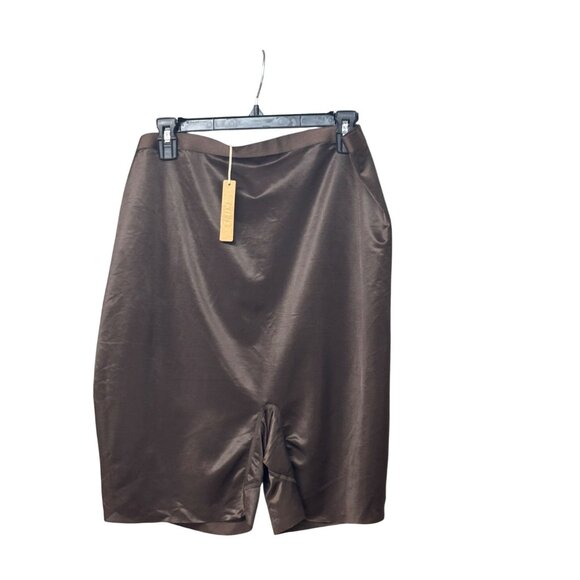 SKIMS Simply Bare Plus Size Shapewear Mid Thigh Shorts, 4X, Espresso - Picture 13 of 13